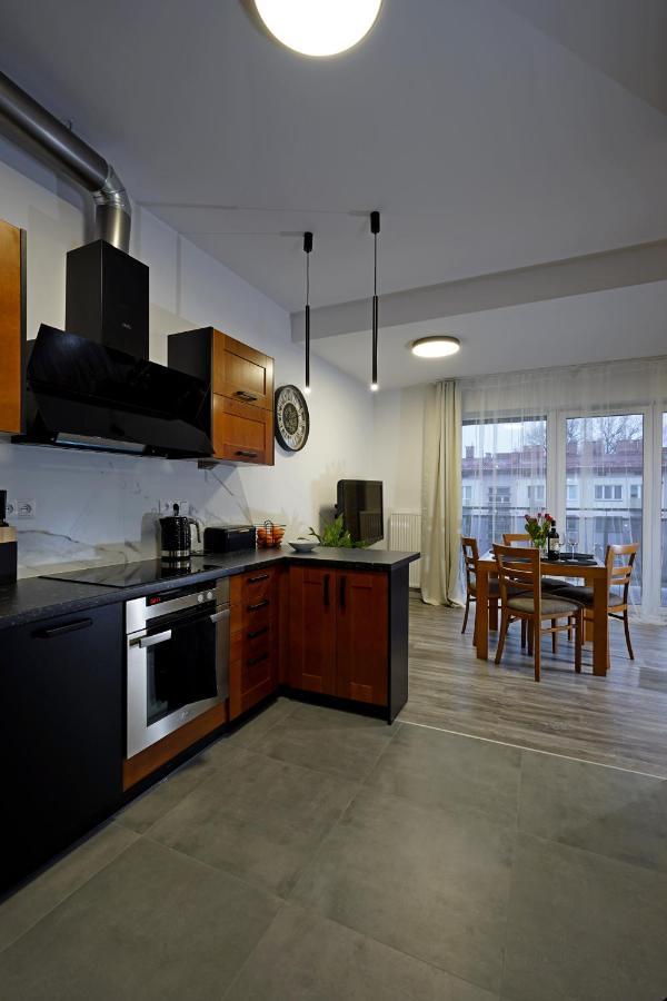 Apartament Przy Plantach Nowy Sącz Exterior foto